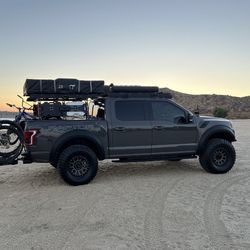 Retractable Bed Cover + Overland Bed Rack + Top Rack + 8 Baja Designs Pods (Raptor / F-150)