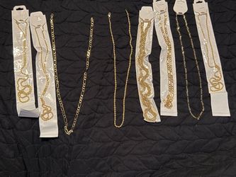 Gold-Tone Chain Necklaces Bundle – 7 Pieces