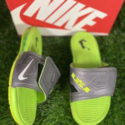 Size 10 - Nike Air Lebron 3 Slide 