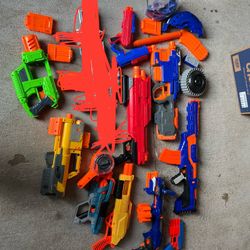 Nerf Gun Lot And Accessories 