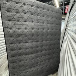 Queen Mattress 