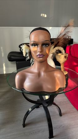 Mannequin Head