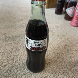 Collectible COCA COLA 8 oz.Bottle ATLANTA FALCONS 1998 NFC Champs