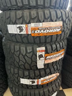 📲✔️35x12.50R17 vendo set de llantas nuevas Arroyo RT