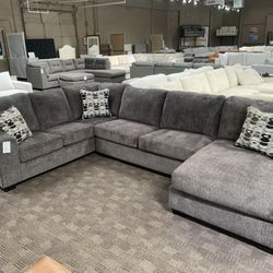 New Grey Sectional Sofa 