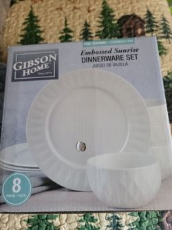 Dinner ware set