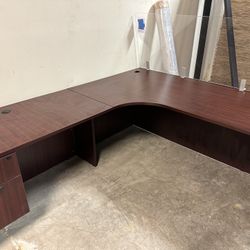 Executive L desk