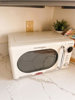 Nostalgia Retro Countertop Microwave Oven - Cream/Ivory Vintage Style