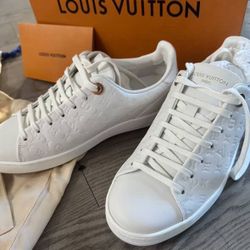 Louis Vuitton Frontrow Sneakers