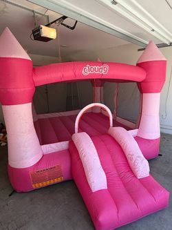 Cloud 9 Bounce House