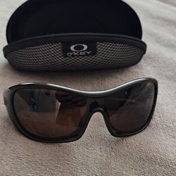 OAKLEY SPEECHLESS SUNGLASSES