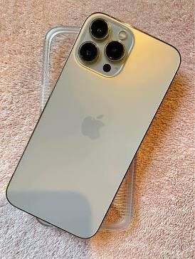 700$ iPhone 13 Pro Max Unlock 250 Gig