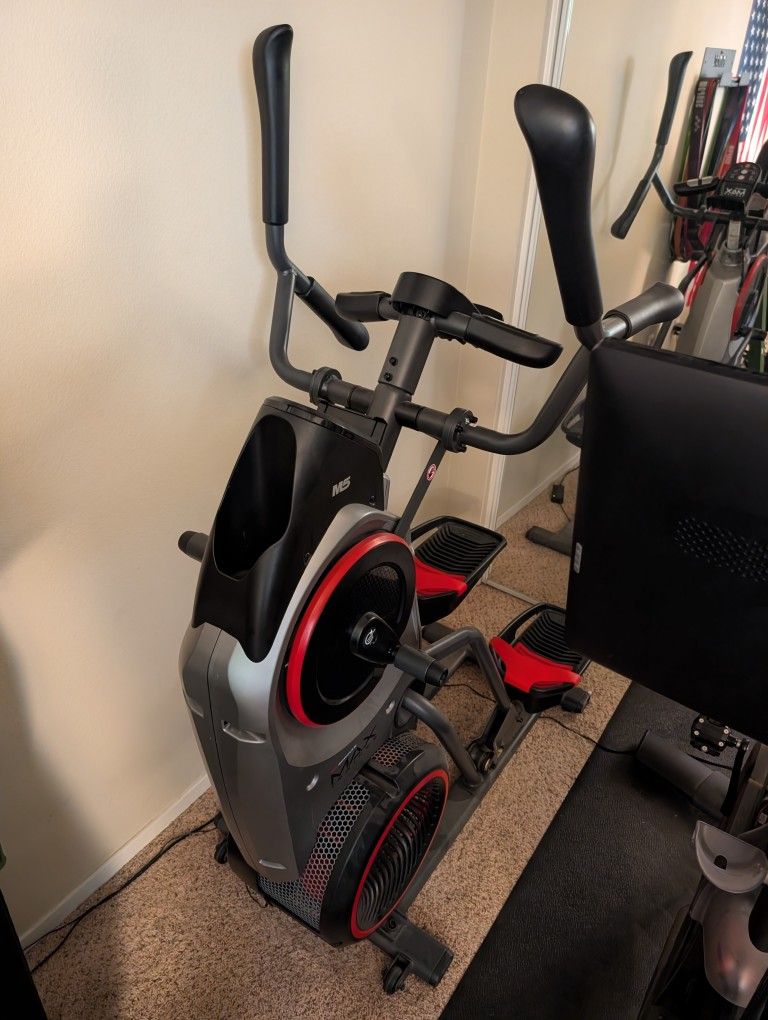 Bowflex M5 Max Trainer Elliptical 
