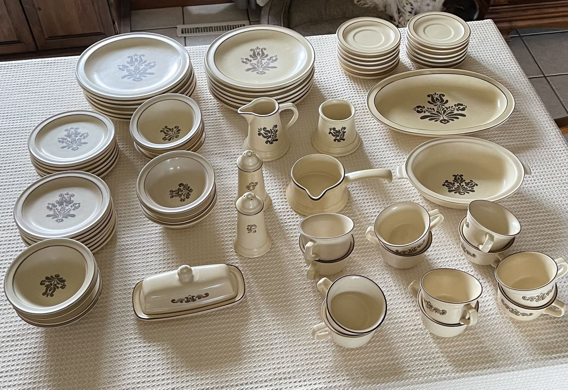Pfaltzgraff Dishes