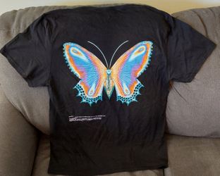 New Women's Size Large Black Halsey T-Shirt Butterfly - Concert Shirt - Music - Authentic - Official Halsey Music Merchandise - Womens Shirt