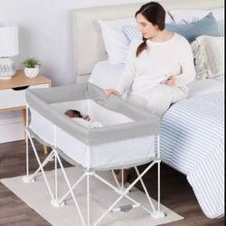 Regalo My Crib Portable Infant Bassinet with Padded Insert & Travel Bag