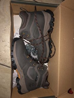 Youth timberland hiking boot 12.5 brand new