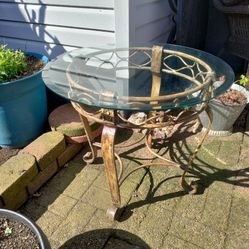 Indoor/Outdoor Glass Top With Metal Frame Decorative Table.