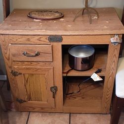 Vintage Cabinet 