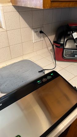 Food Saver Vacuum Sealing System FM2400 Series