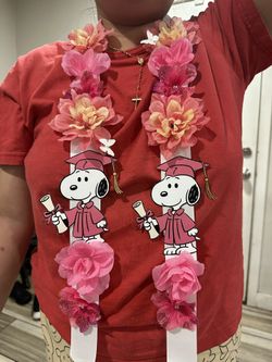 Snoopy Lei