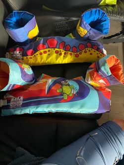 Water wings (floaties)