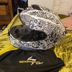 XS Scorpion Helmet. 