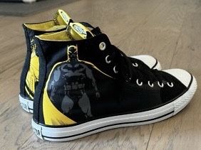 DC Batman 75th Anniversary Converse All-Star Chuck Taylor Shoes Size 8 Rare!!