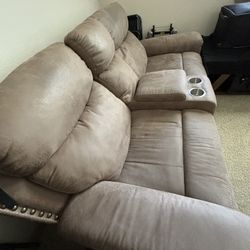 Recliner sofa