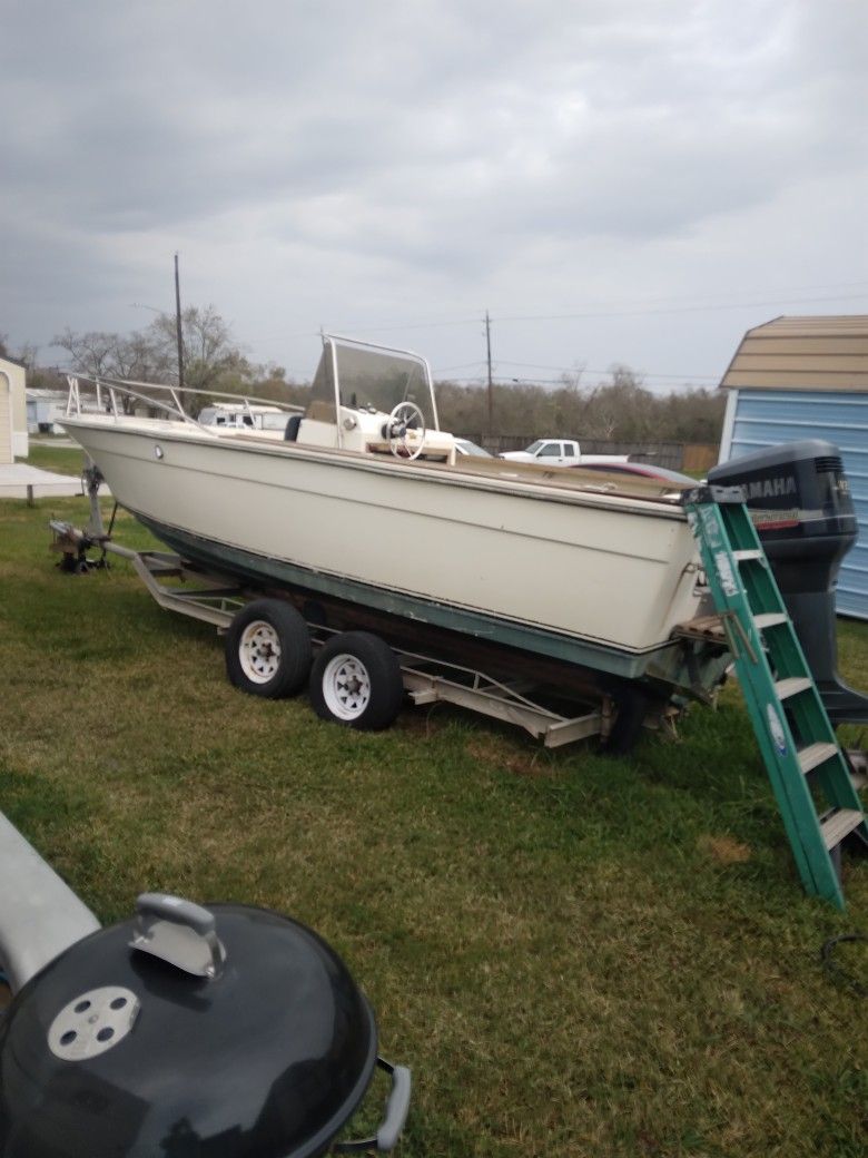 23 ' Robalo 250 Yamaha