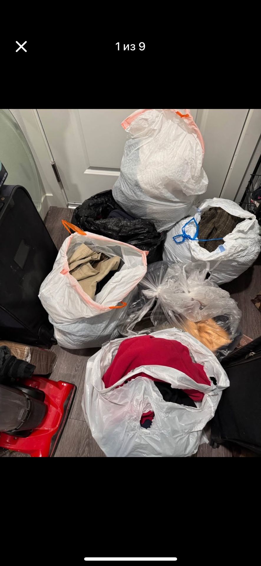 8 large bags of men's clothing size S, M, XL, 2XL, jackets, 25 jeans, sweatshirts, pants, 10$ bag