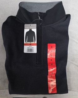 Quarter Zip Pullover