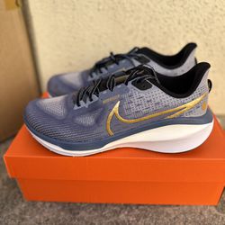 Nike New Size 8.5 Running Shoes 