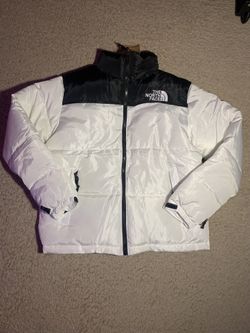 BRAND NEW White Northface Puffer Jacket 1996 Retro Nuptse Sizes SMALL AND MEDIUM