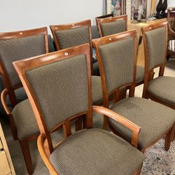 Set of 6 Dining room Chairs 