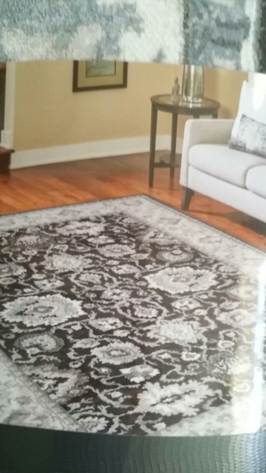 New Thomasville Taupe Rug (6.6' x 9.6')