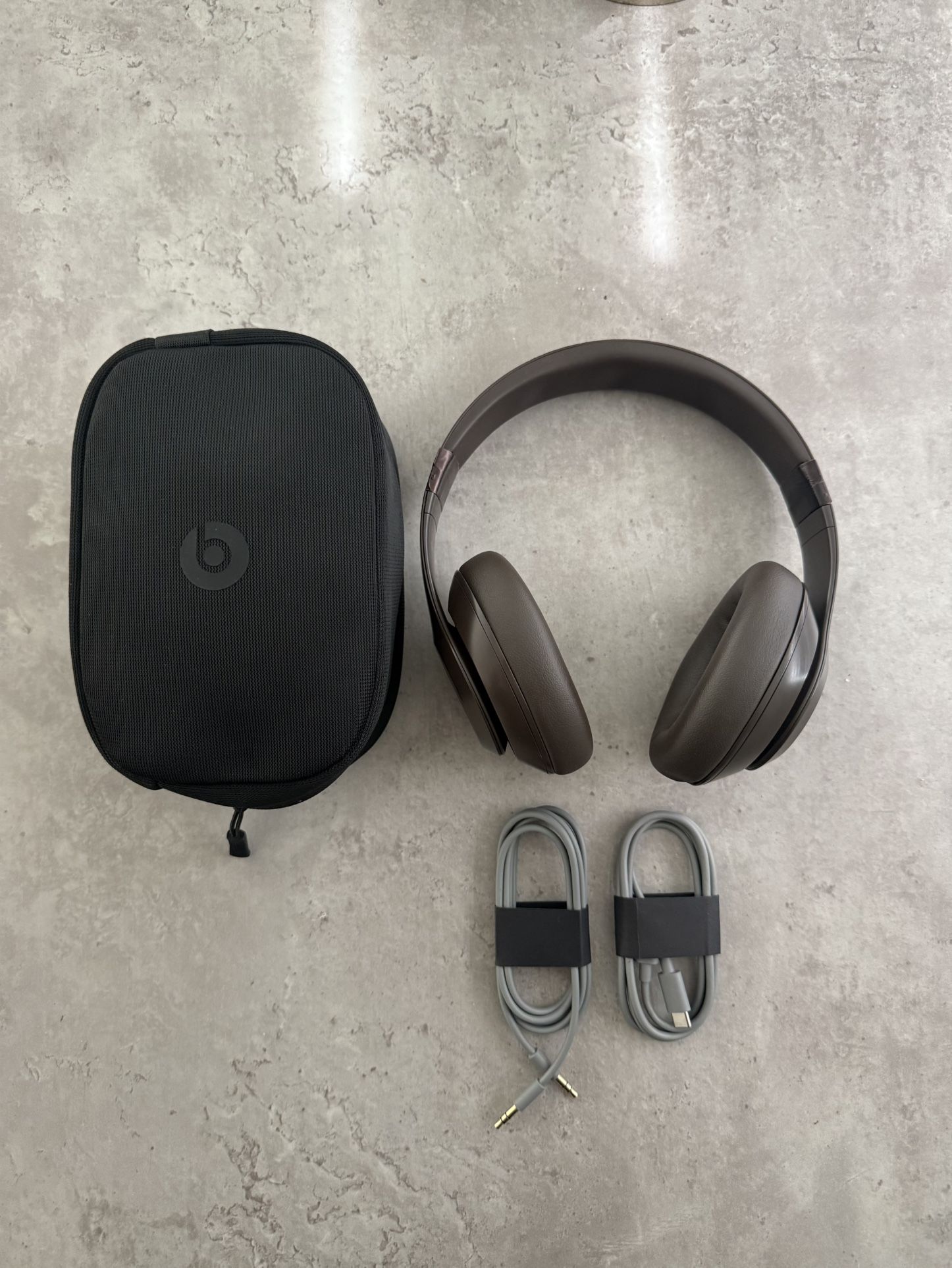 Beats Studio Pro 