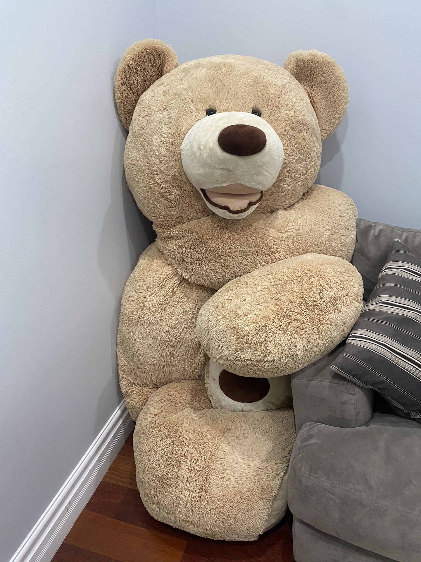 Giant 8 Feet Teddy Bear In Great Condition