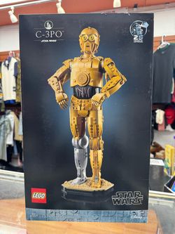 LEGO Star Wars C-3PO 75398 Building Set 1138 Pieces 18+ Display Model