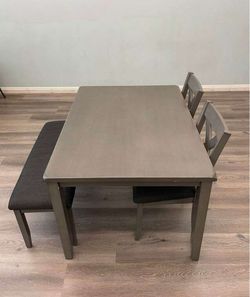 Dining Table and chairs Delivery Included