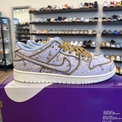 Nike SB Dunk Low City Of Style Size 10 Brand New