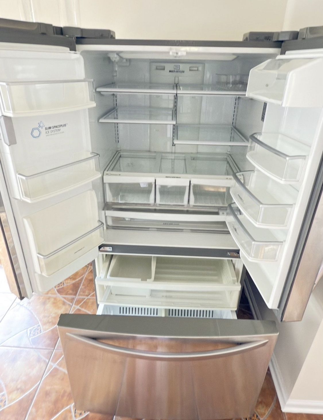 Refrigerator. French Door Refrigerator