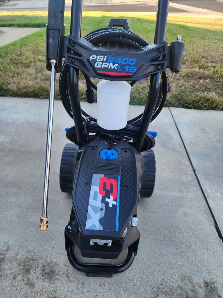 Pressure Washer 2400 Psi