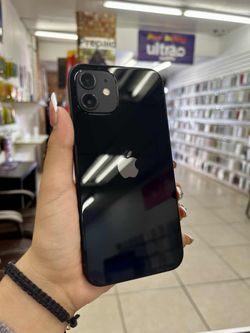 iPhone 12 128GB UNLOCKED✔️