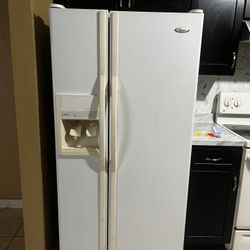 Whirlpool Refrigerator 