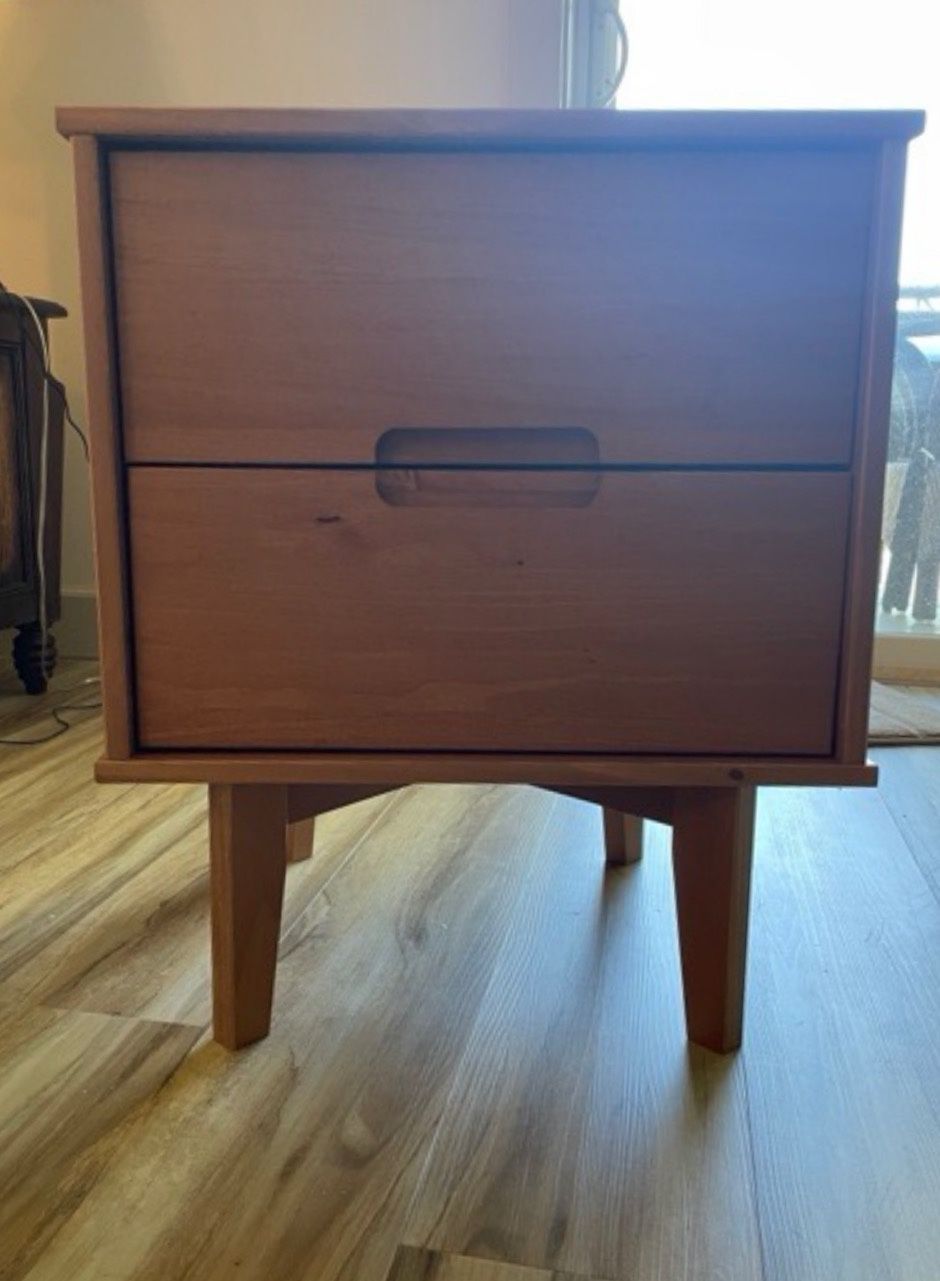 Set of 2 Solid Wood Nightstands or Side Tables with 2 Storage Drawers