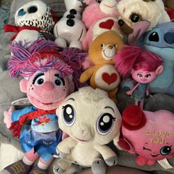 Stuffed animals all for 30 or 10 each