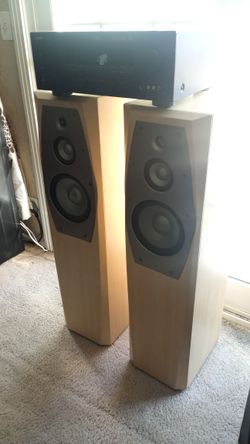 Yamaha Receiver And Infinity Speakers IL40
