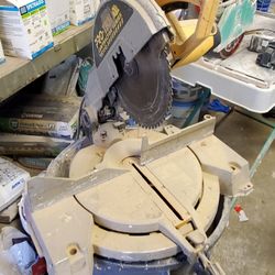 Protect cs2412 12" compound miter saw