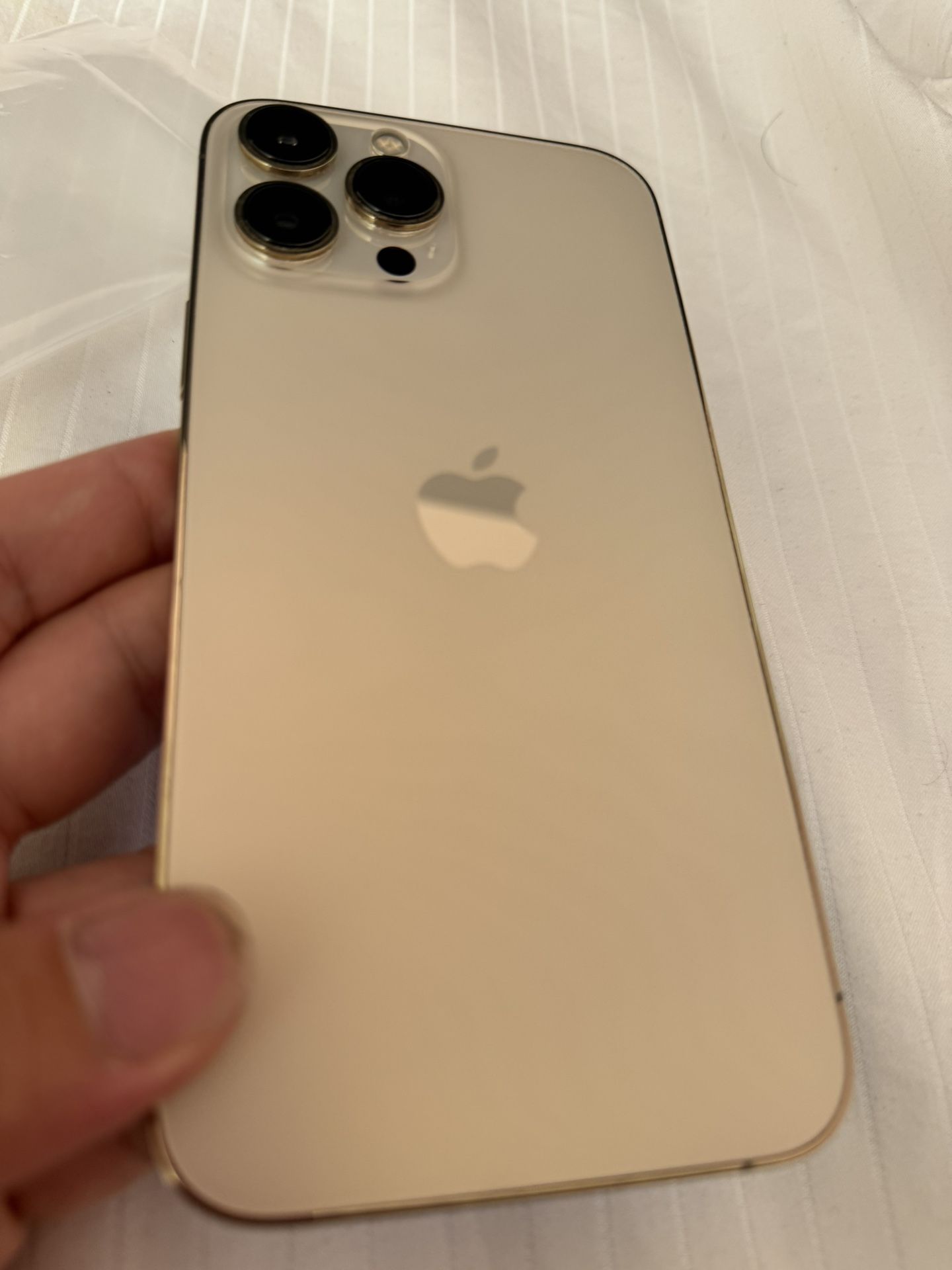 iPhone 13 Promax 128G Unlocked To Any Carrier Worldwide